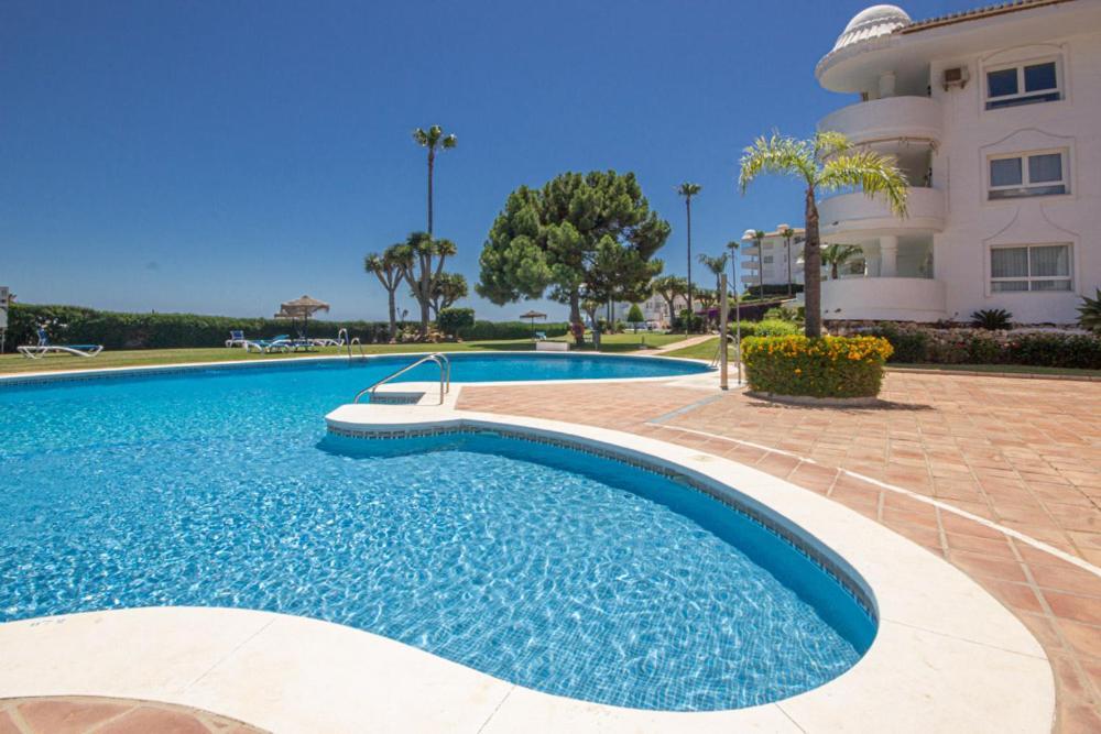 Wonderful 2 Bed Apartment With Stunning Sea Views Sitio de Calahonda Εξωτερικό φωτογραφία