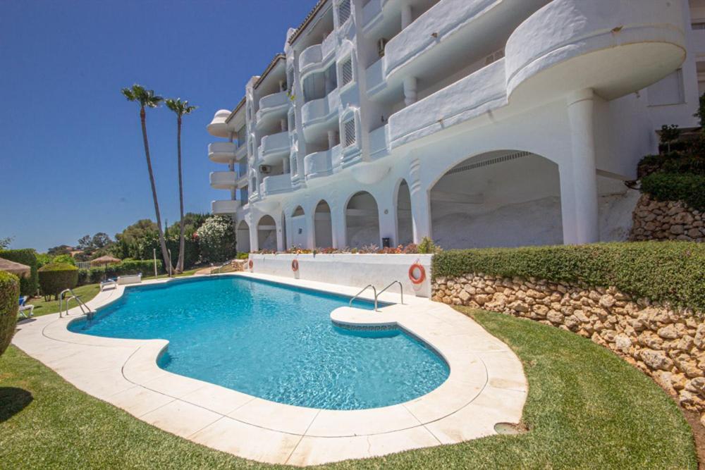 Wonderful 2 Bed Apartment With Stunning Sea Views Sitio de Calahonda Εξωτερικό φωτογραφία