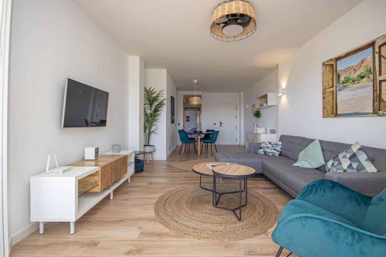 Wonderful 2 Bed Apartment With Stunning Sea Views Sitio de Calahonda Εξωτερικό φωτογραφία